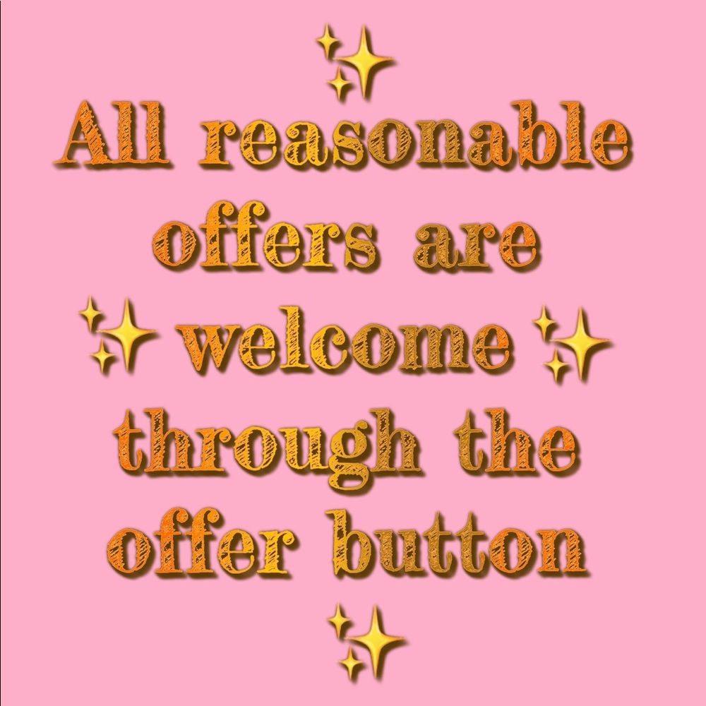 ‼️✨Reasonable offers are welcome✨‼️